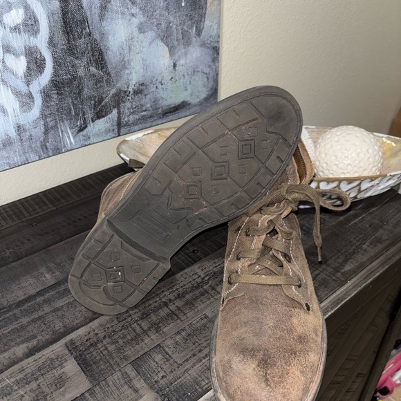 Skechers Men's brown suede chukka boots SZ 10.5 - Picture 6 of 12